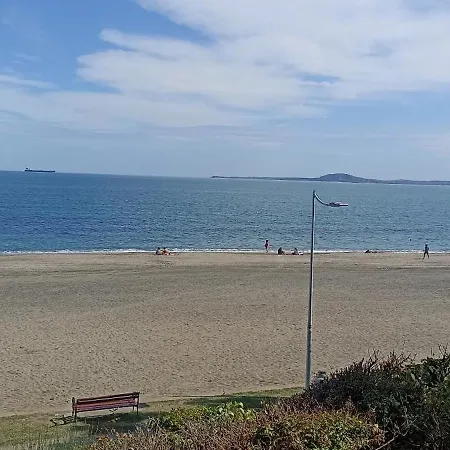 Lazur 13 布尔加斯