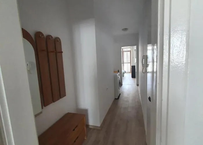 Lazur 13 * ブルガス